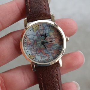 DOESN’T WORK- NEEDS BATTERY Map Watch Earth Europe Airplane Brown Faux Leather